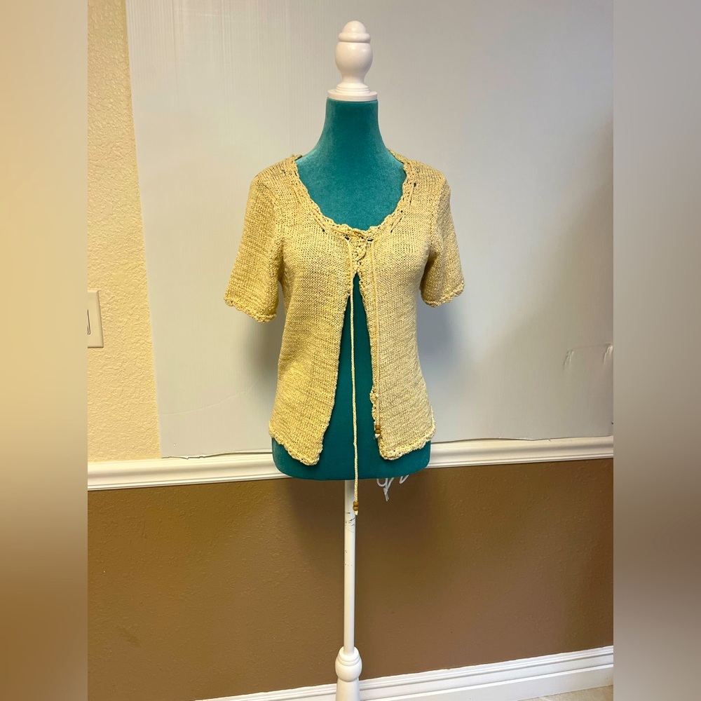 Vintage-Inspired Knit Tie-Front Cardigan – Beige | Size M | Cottagecore EUC